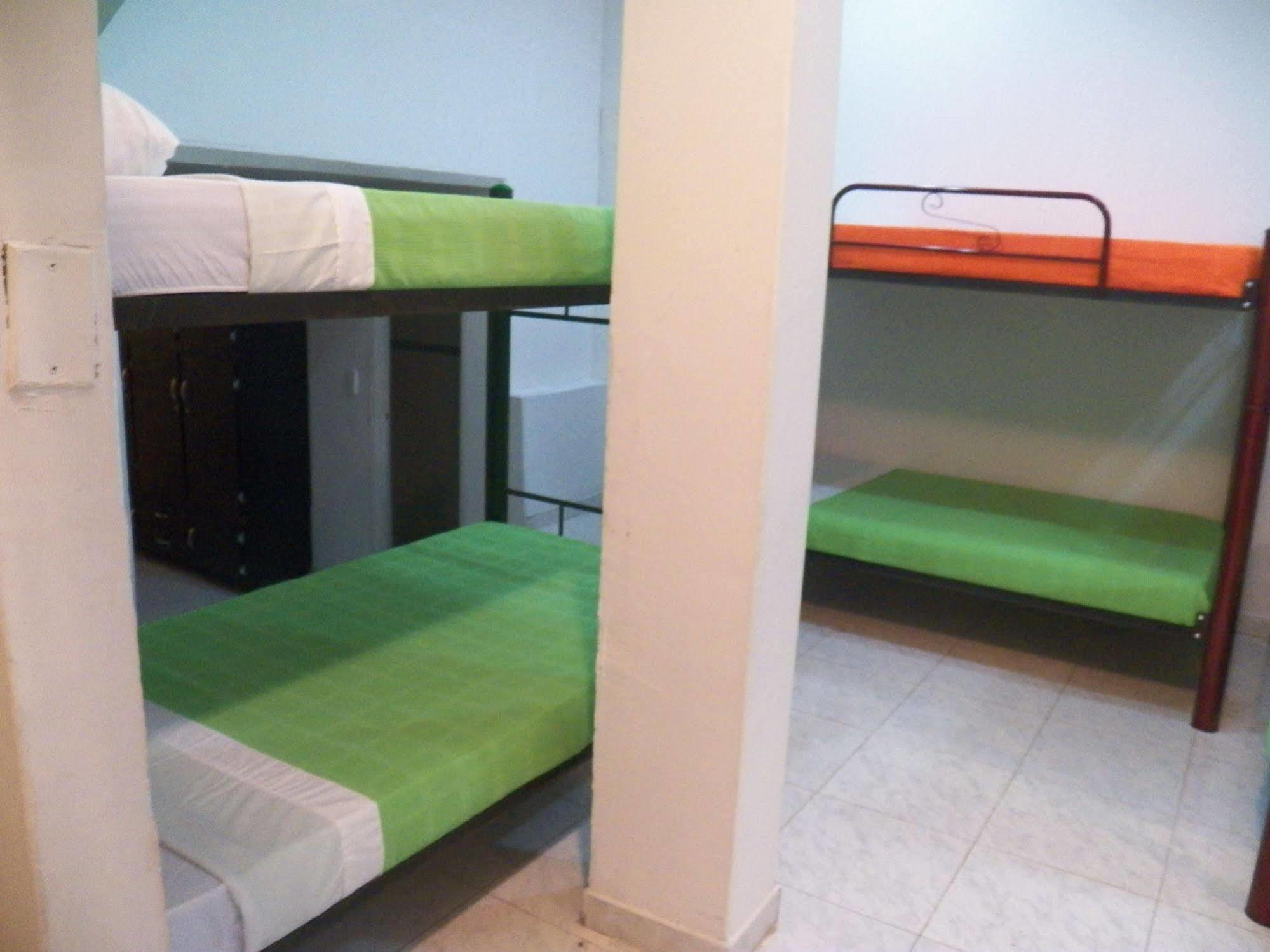 Hostal Deluxe Santander Manizales Exteriér fotografie