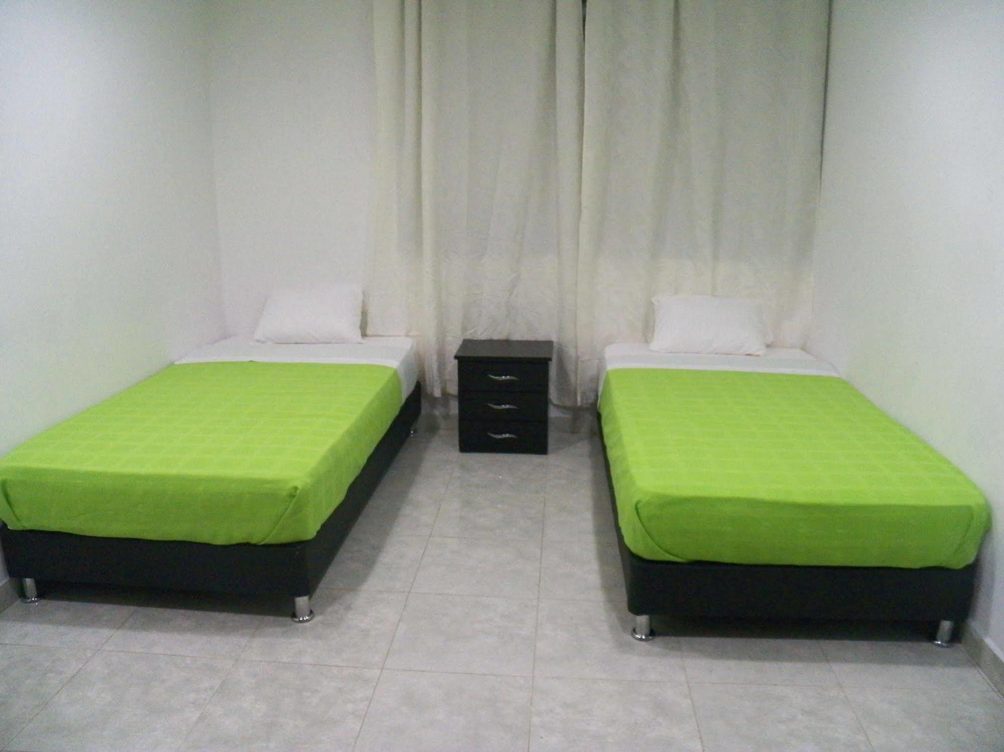 Hostal Deluxe Santander Manizales Exteriér fotografie
