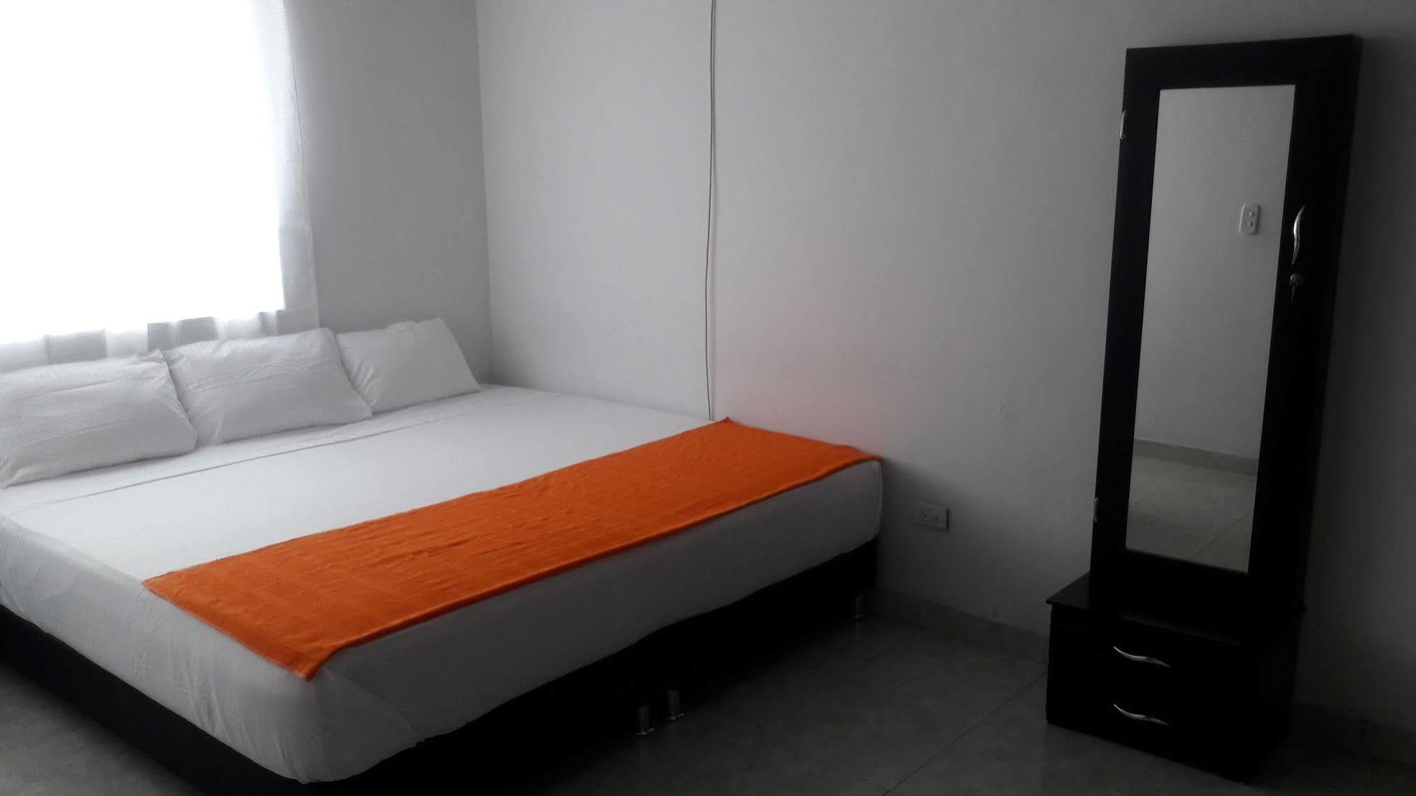 Hostal Deluxe Santander Manizales Exteriér fotografie
