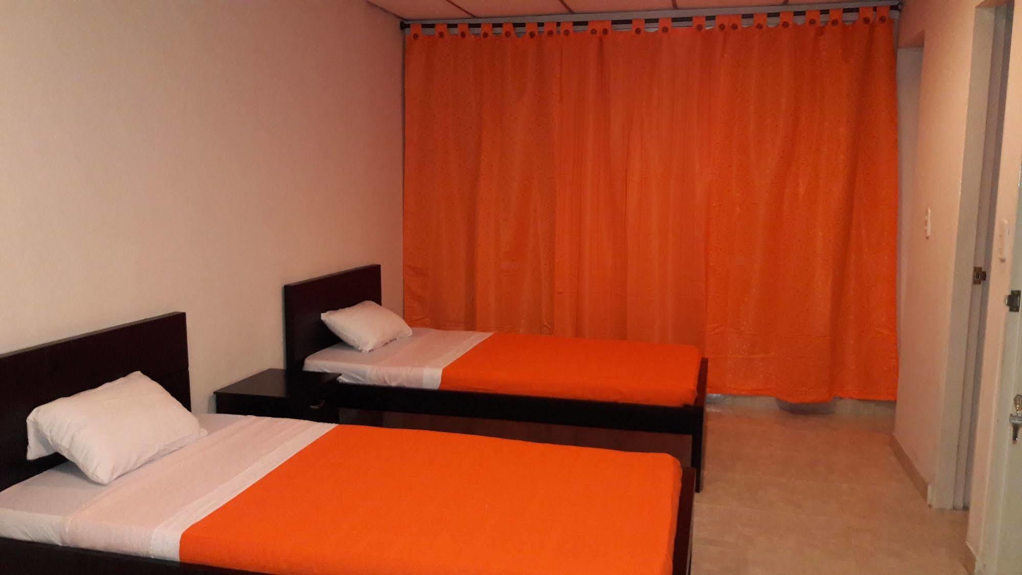 Hostal Deluxe Santander Manizales Exteriér fotografie