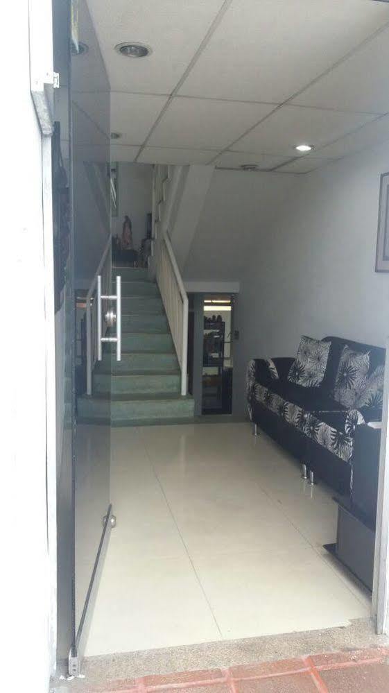 Hostal Deluxe Santander Manizales Exteriér fotografie